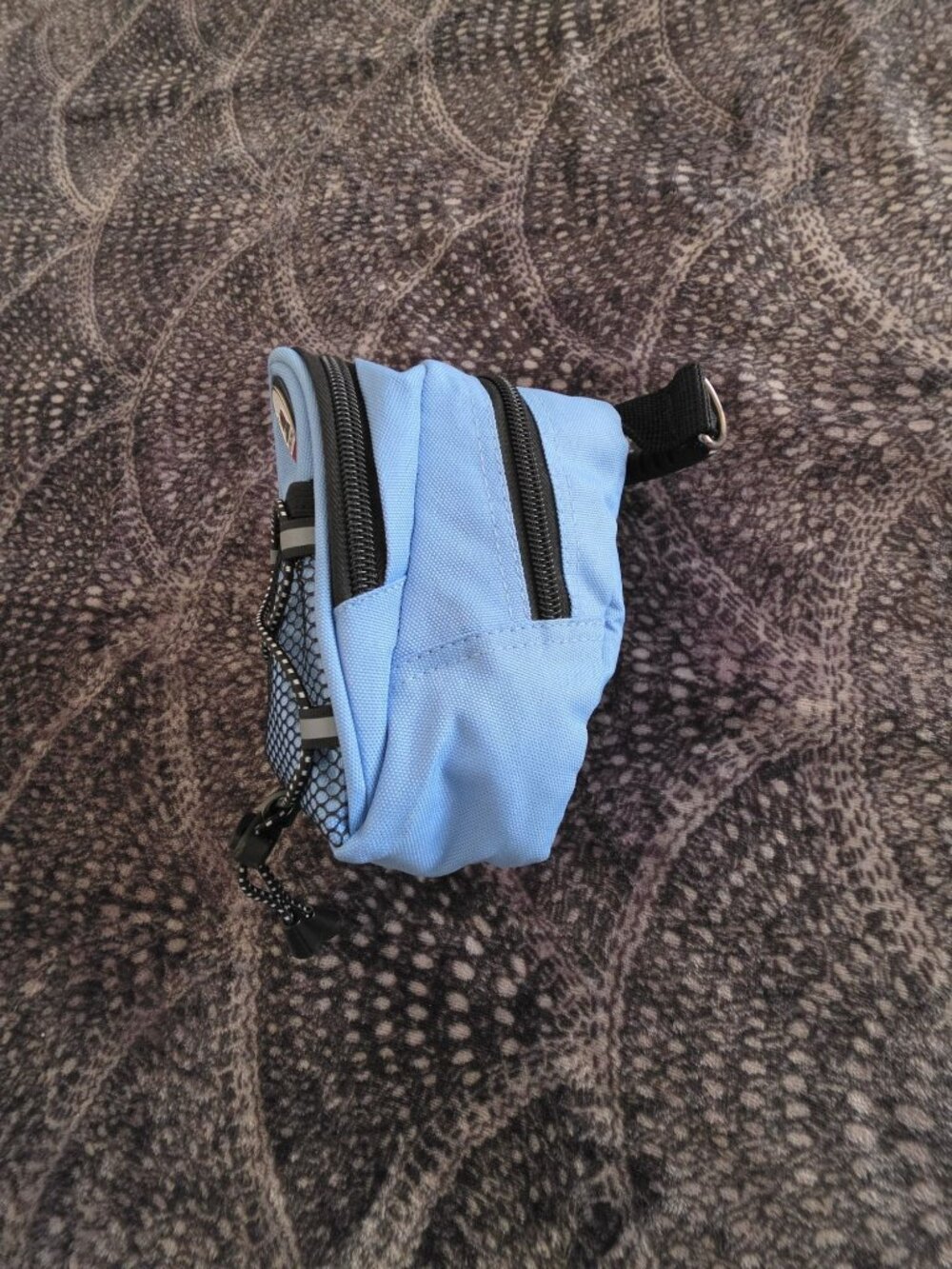 Mini Blue California Republic Logo Pouch Bag, Compact Travel Accessory - Picture 6 of 8